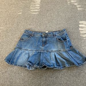 Nice denim jean skirt